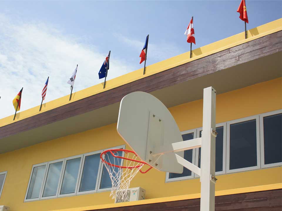 Panier de basketball sur plaque - Image 2
